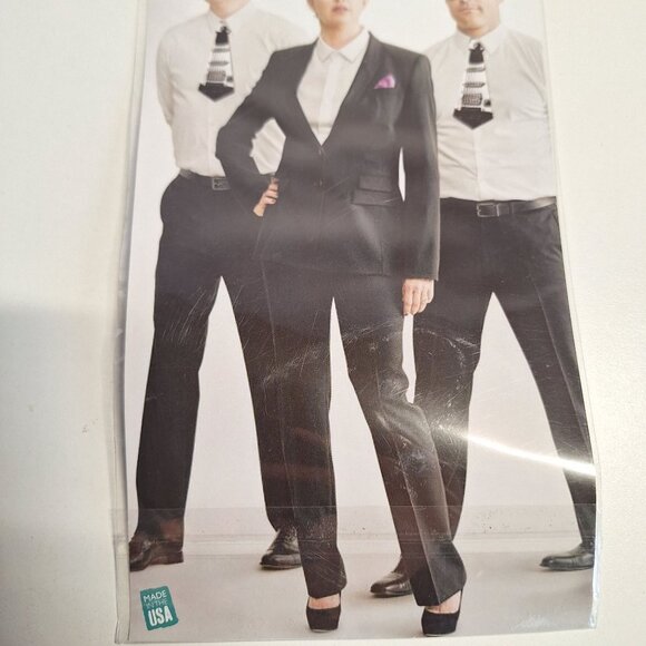 Big Guy Sticky Ties Guitar Fabric Reusable Peel Stick Sticker Tie 11" evREwares - Picture 8 of 8